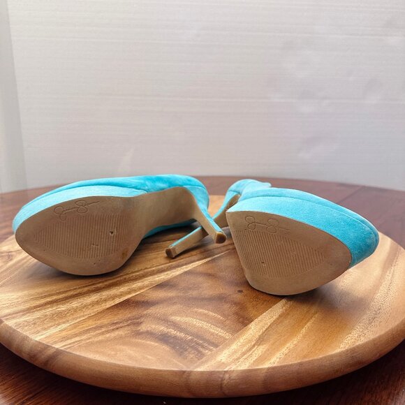 Platform suede pump - Picture 6 of 7